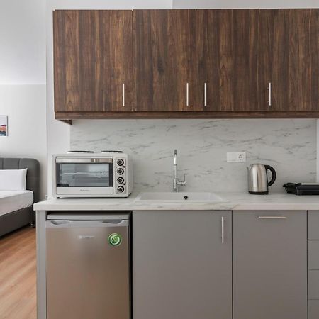 Leochares Lifestyle Apartments - Self Check-In Athen Zimmer foto