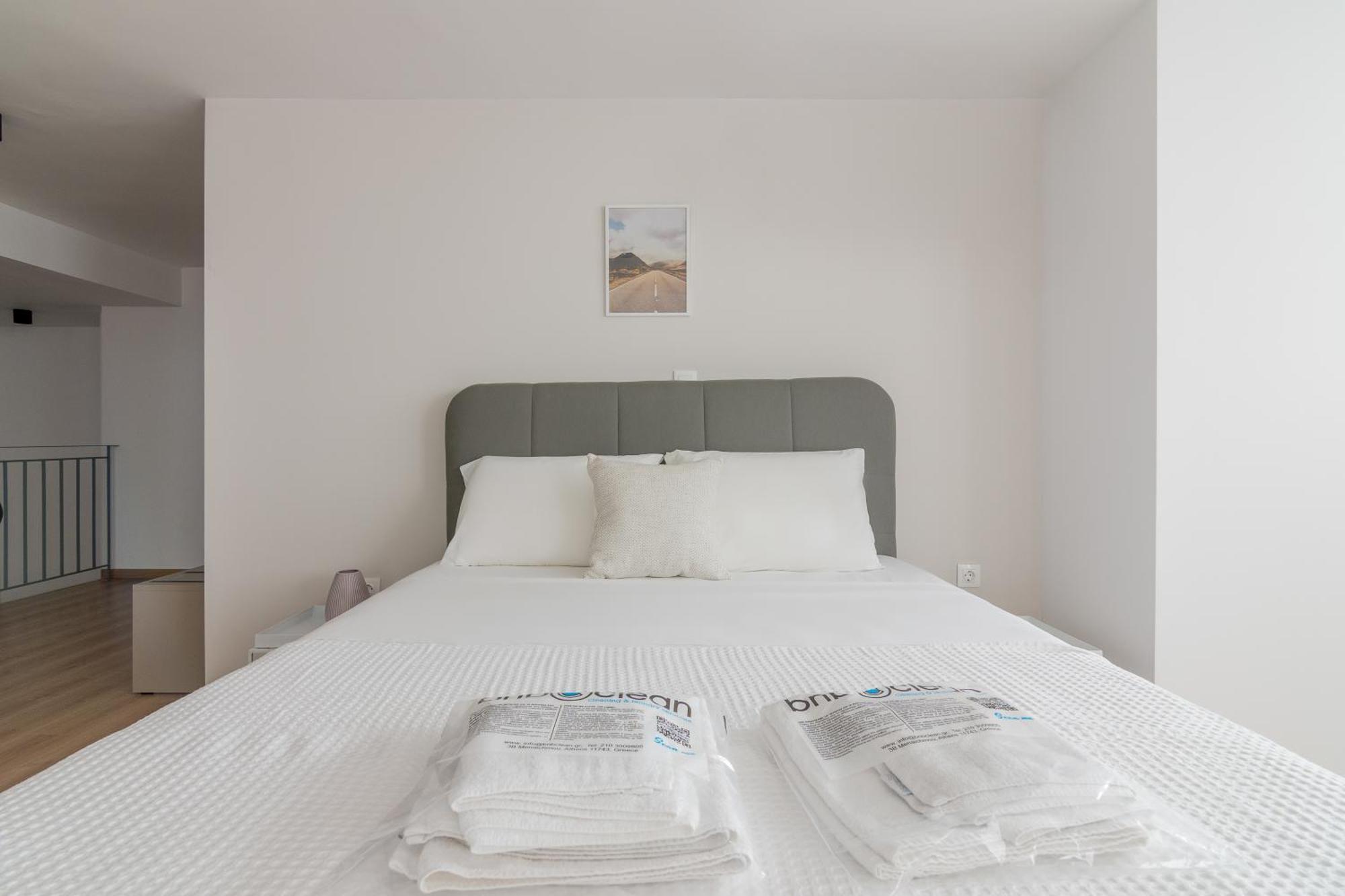 Leochares Lifestyle Apartments - Self Check-In Athen Zimmer foto